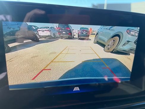 Used 2025 Chevrolet TrailBlazer LT image 10