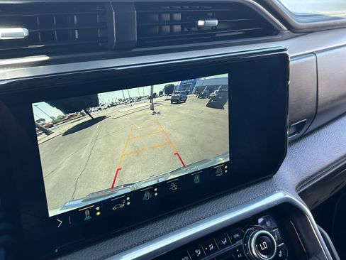 Certified 2023 GMC Sierra 1500 Denali w/ Denali Reserve Package AWD/4WD image 31