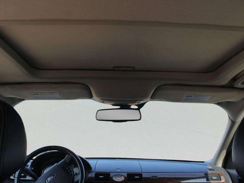 Used 2008 Ford Taurus Limited FWD image 9