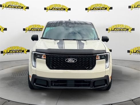 Used 2025 Ford Maverick Lariat w/ Black Appearance Package image 8