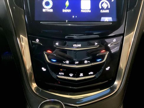 Used 2016 Cadillac ELR image 34