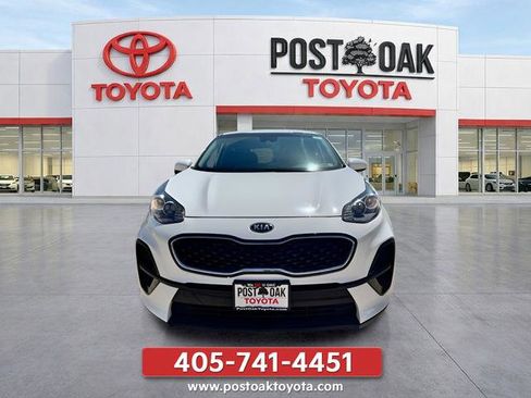 Used 2020 Kia Sportage LX FWD image 2