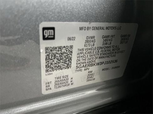 Used 2023 Buick Enclave Essence w/ Sport Touring Edition image 33