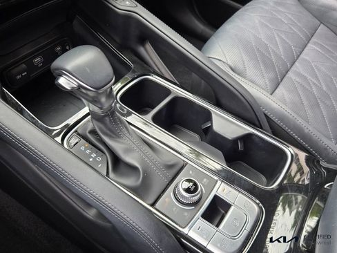 Certified 2024 Kia Telluride SX Prestige X-Pro AWD/4WD image 28