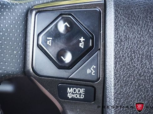 Used 2020 Toyota 4Runner TRD Off-Road Premium w/ Moonroof Package AWD/4WD image 24
