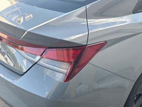 Used 2023 Hyundai Elantra SEL FWD image 24