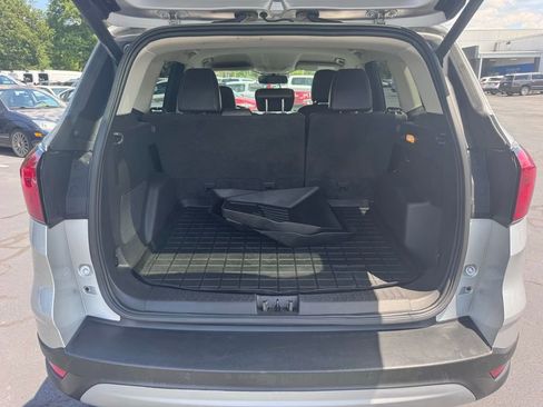 Used 2019 Ford Escape Titanium AWD/4WD image 30