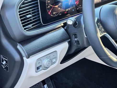 New 2026 Mercedes-Benz GLE 450 4MATIC image 15