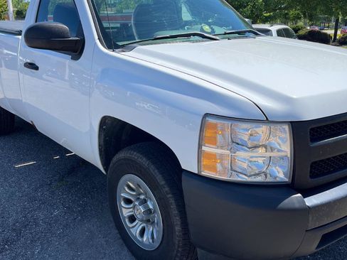 Used 2012 Chevrolet Silverado 1500 W/T AWD/4WD image 5