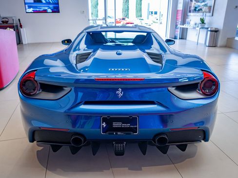 Used 2017 Ferrari 488 Spider RWD image 30