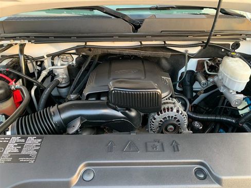 Used 2011 GMC Sierra 3500 W/T w/ Snow Plow Prep Package image 39