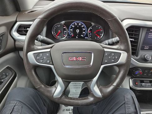 Used 2021 GMC Acadia SLT w/ Technology Package AWD/4WD image 21