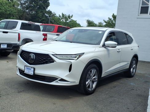 Used 2023 Acura MDX SH-AWD image 3