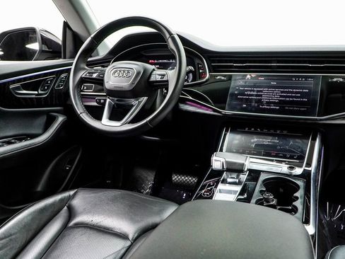 Used 2023 Audi Q8 Prestige image 19