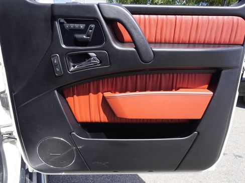 Used 2015 Mercedes-Benz G 550 image 21