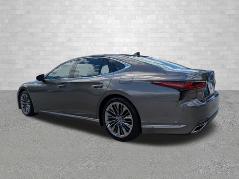 Used 2023 Lexus LS 500 w/ Interior Upgrade Package image 4
