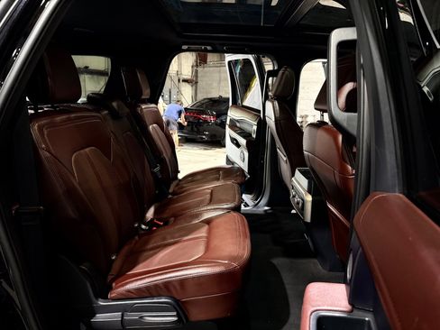 Used 2024 Ford Expedition Max Limited RWD image 22