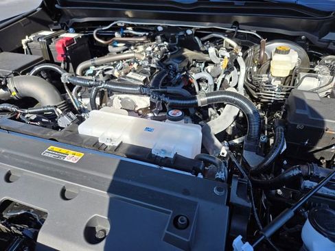 Used 2025 Toyota Tacoma TRD Sport AWD/4WD image 23