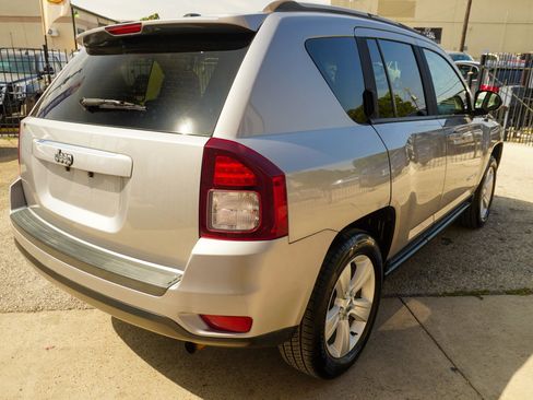 Used 2016 Jeep Compass Sport w/ Power Value Group image 7