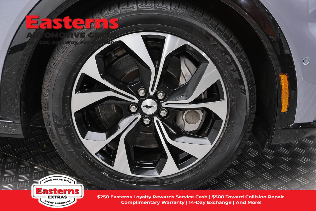 Used 2022 Ford Mustang Mach-E Premium AWD/4WD image 33