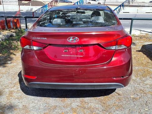 Used 2016 Hyundai Elantra SE FWD image 4
