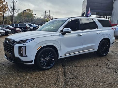 Certified 2025 Hyundai Palisade Calligraphy image 7
