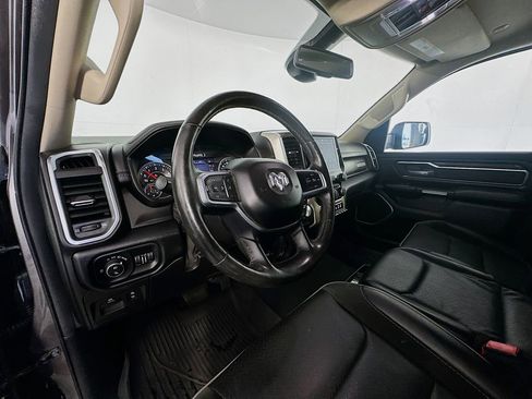 Used 2019 RAM 1500 Laramie AWD/4WD image 7