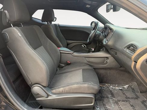 Used 2016 Dodge Challenger SXT w/ Blacktop Package RWD image 24