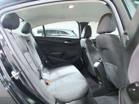 Used 2018 Chevrolet Cruze LT w/ Convenience Package FWD image 23