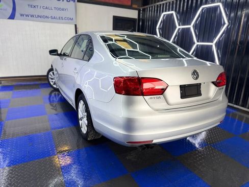 Used 2012 Volkswagen Jetta SE image 30
