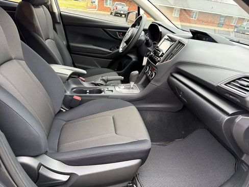 Used 2023 Subaru Crosstrek 2.0i AWD/4WD image 18