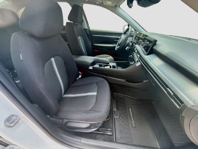 New 2026 Hyundai Sonata SEL FWD image 29