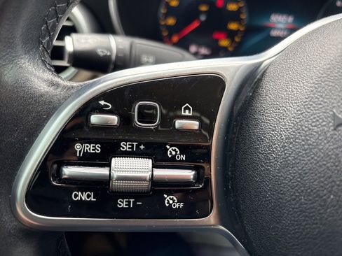 Used 2021 Mercedes-Benz C 300 Sedan image 18
