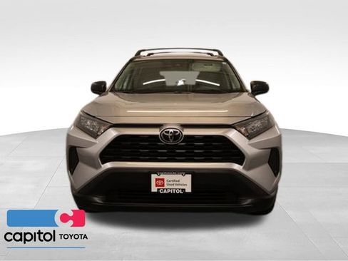 Certified 2021 Toyota RAV4 LE AWD/4WD image 7