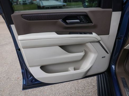 Used 2026 GMC Yukon Denali w/ Denali Reserve Package image 27