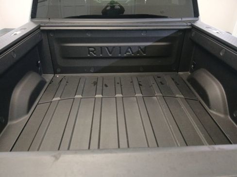 Used 2024 Rivian R1T Adventure AWD/4WD image 8