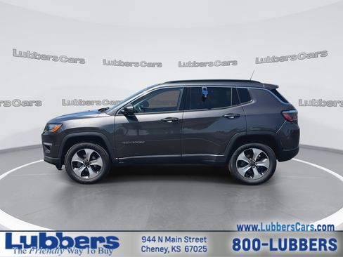 Used 2021 Jeep Compass Latitude AWD/4WD image 5