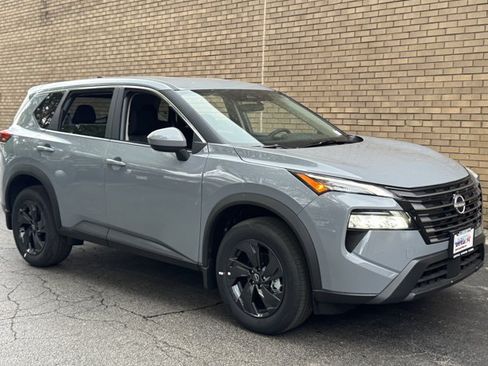 New 2026 Nissan Rogue SV AWD/4WD image 4