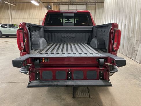 Used 2019 GMC Sierra 1500 SLT image 9