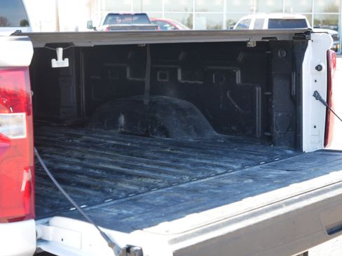 Used 2024 Chevrolet Silverado 2500 High Country w/ Technology Package image 18