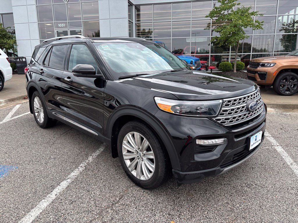 Used 2023 Ford Explorer Limited w/ Limited Technology Package AWD/4WD image 2