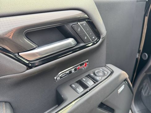 New 2026 GMC Sierra 1500 AT4 w/ Technology Package AWD/4WD image 13