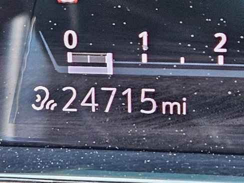 Certified 2023 Cadillac Escalade Sport AWD/4WD image 4
