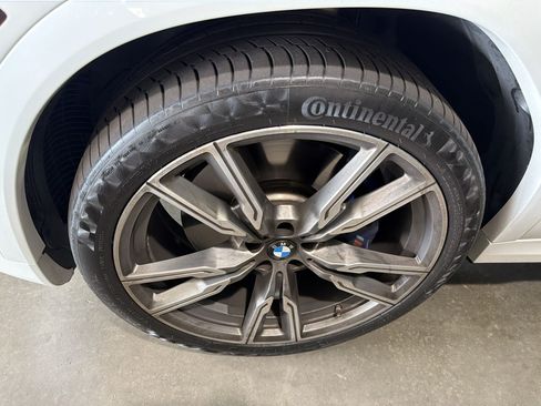Used 2020 BMW X6 M50i w/ Executive Package AWD/4WD image 9