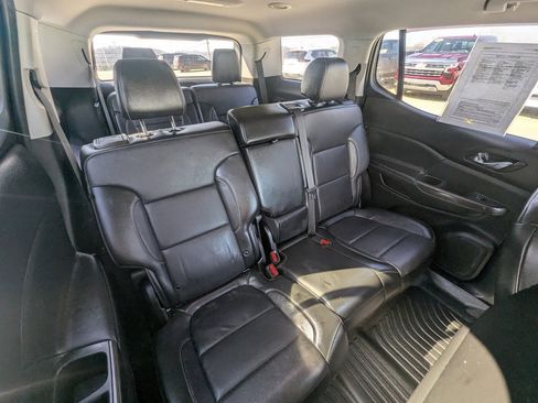 Used 2020 GMC Acadia SLT image 20