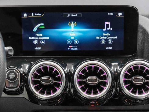 Certified 2023 Mercedes-Benz GLA 250 4MATIC image 18