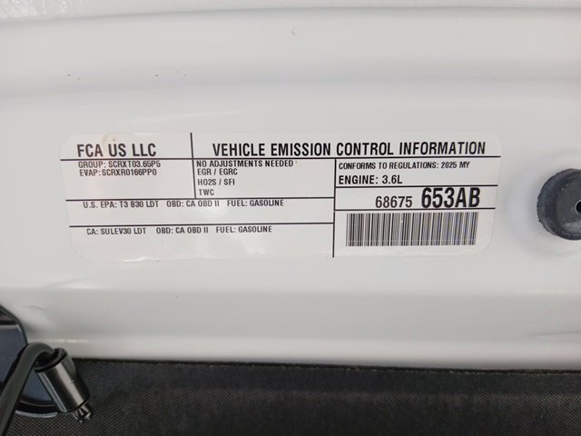 Used 2025 Jeep Gladiator Sport AWD/4WD image 54