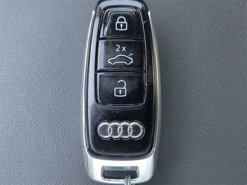 Used 2022 Audi A6 Premium Plus image 31
