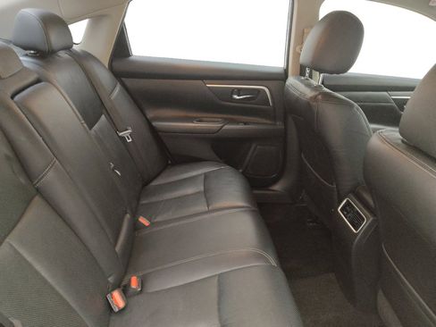 Used 2016 Nissan Altima 2.5 SL w/ Interior Lighting Package FWD image 19