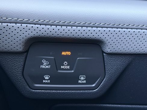 New 2026 Volkswagen Atlas Peak Edition image 21